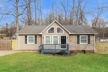 4 TERRY DR THOMASVILLE, NC 27360